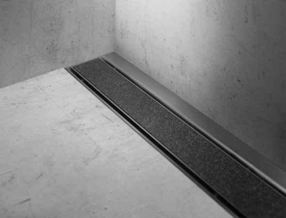 Horizontal Outlet Tile Shower Drain System